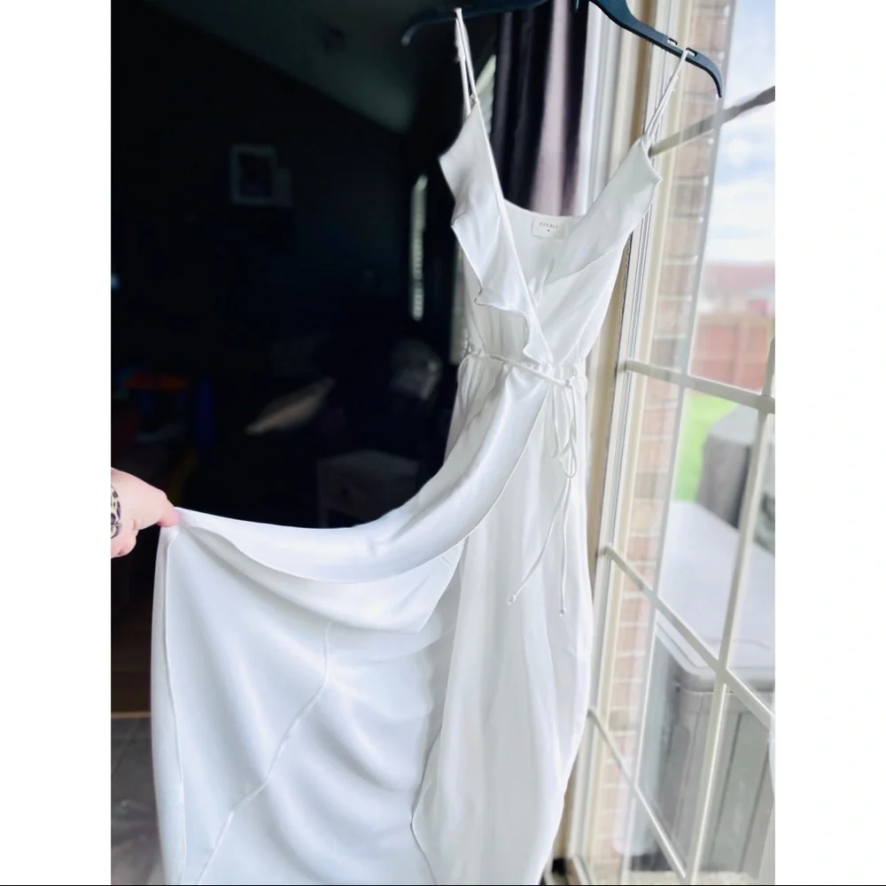 ⬇️ Everly White Flowy Dress NWOT - Picture 8 of 12